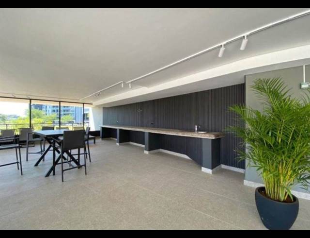 0.5 BEDROOM APARTMENT FOR SALE IN UMHLANGA RIDGE